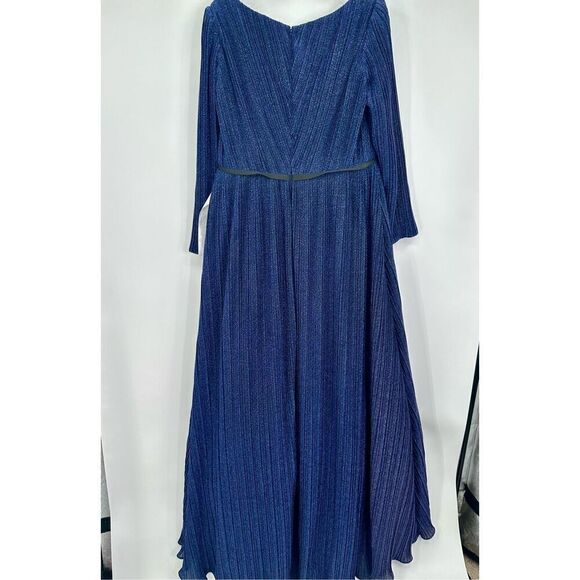 Mac Duggal NWT size 18W shimmering v neck long sleeve gown 48892 plus size mothe - Picture 12 of 16